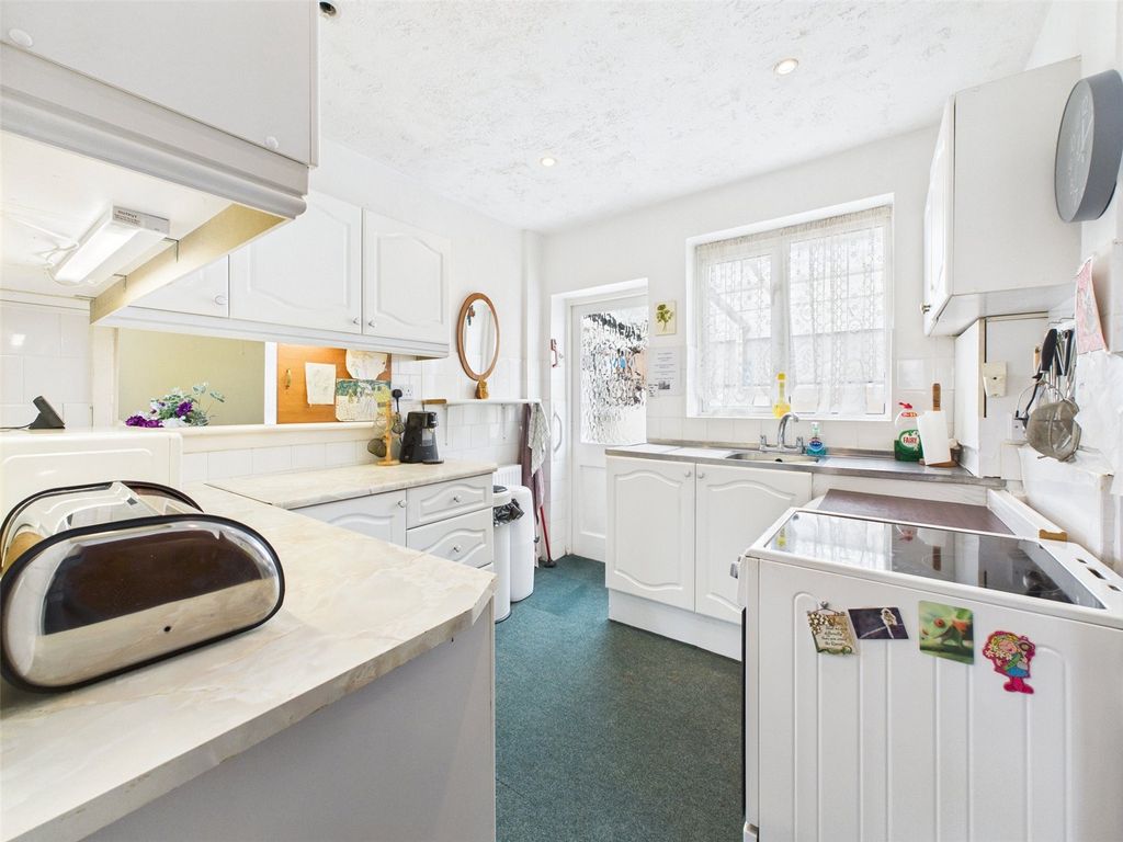 Property photo 2 of 16 Picture No. 06