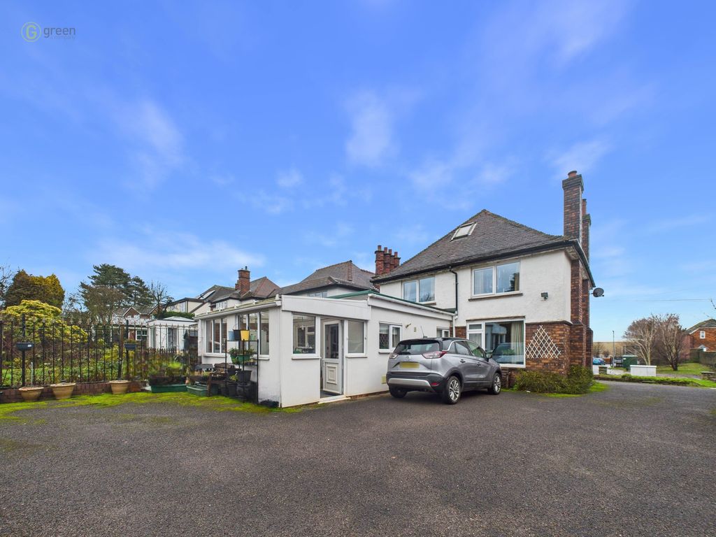 Property photo 3 of 34 Cam04425G0Pr0325Still028