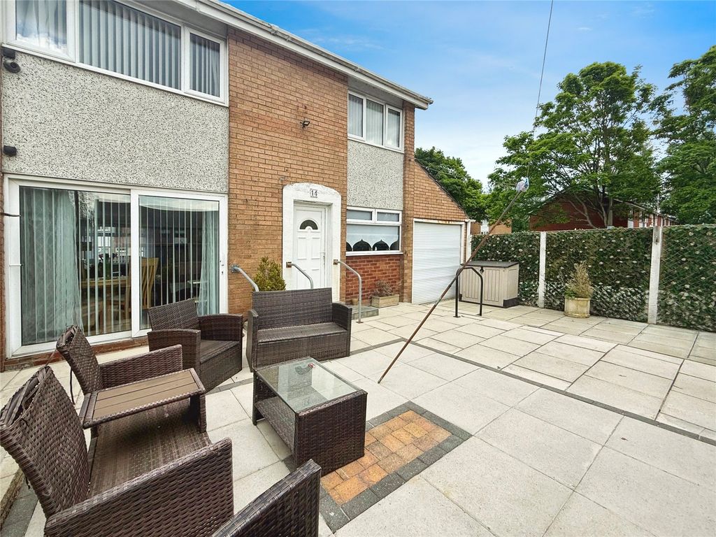 Property photo 2 of 18 Picture No. 11