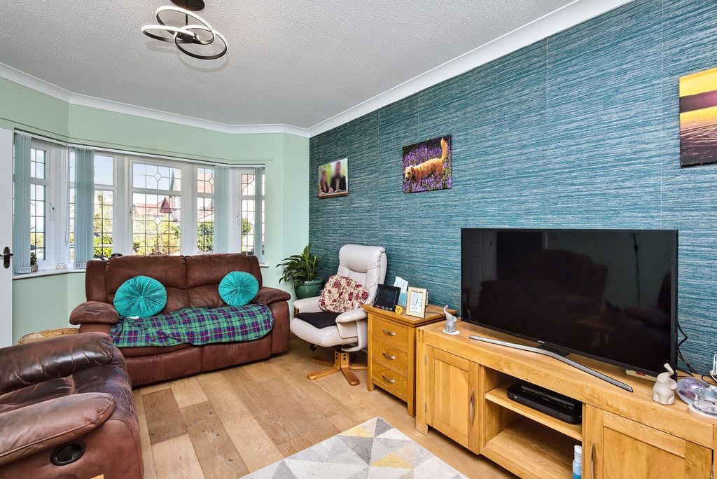 Property photo 3 of 15 Property Image 3