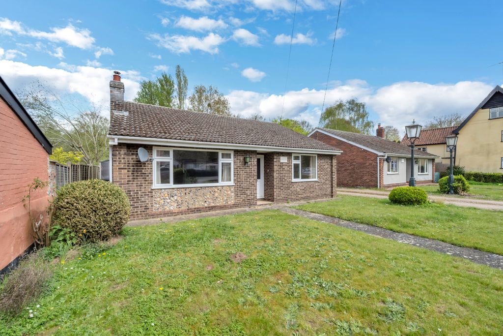 Property photo 2 of 22