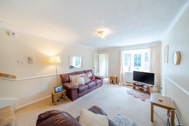 Property photo 2 of 16
