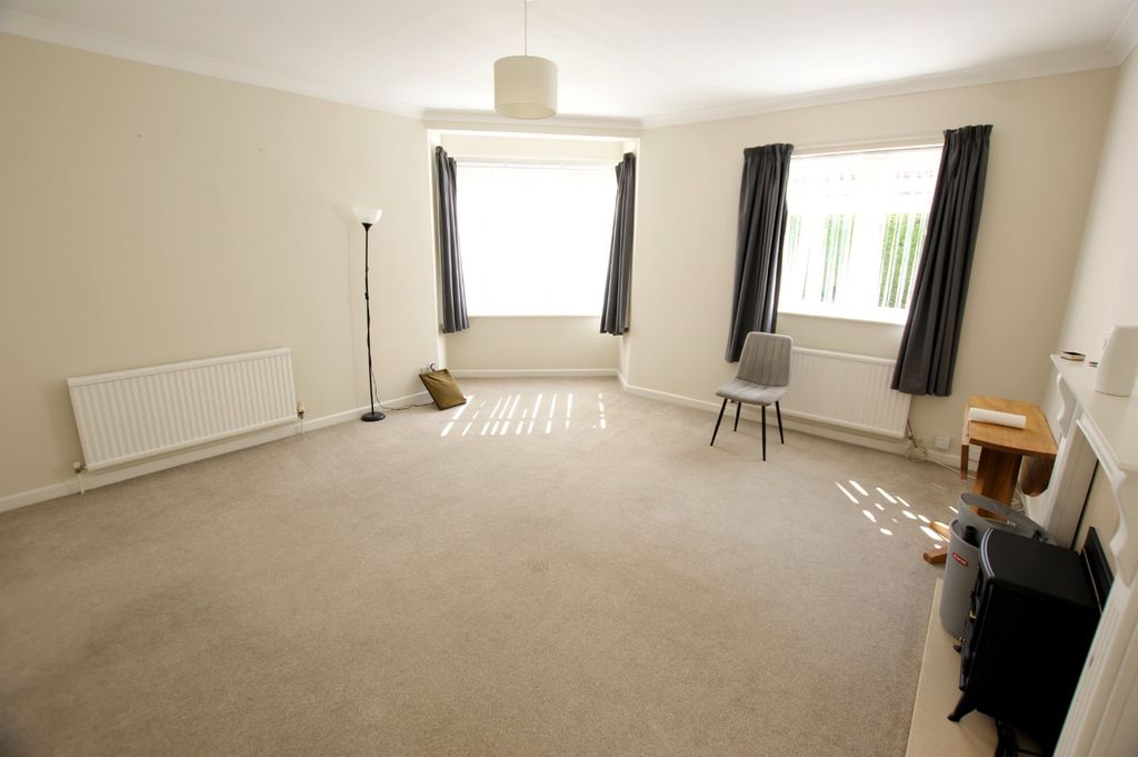 Property photo 2 of 7 Picture No. 02