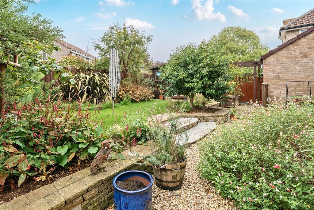 Property photo 3 of 17 Rear Garden