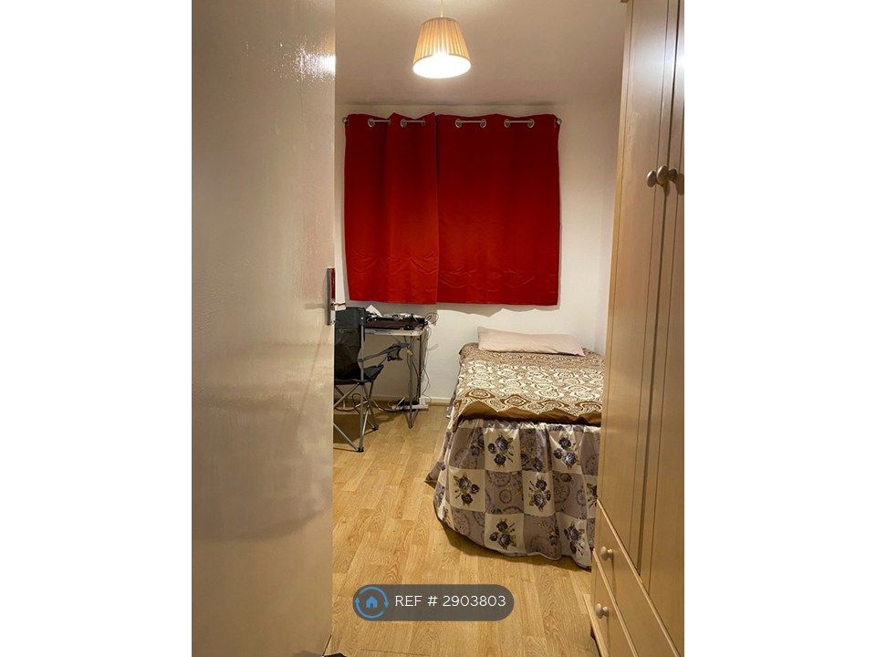 Property photo 3 of 10 2nd Bed Room - 1