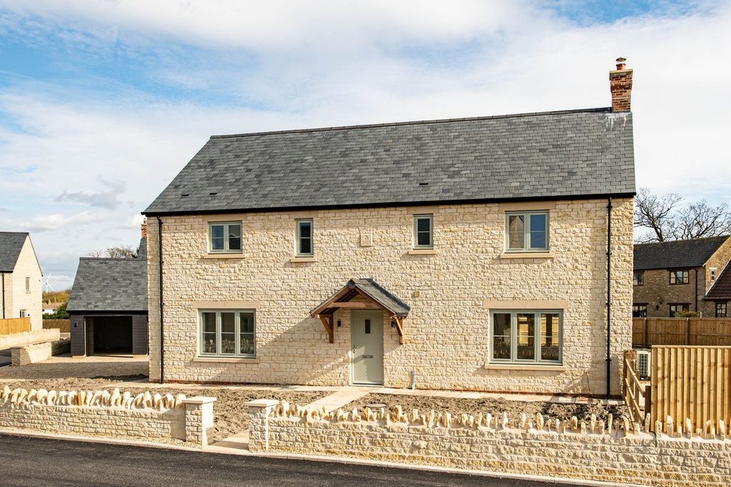 Property photo 1 of 20