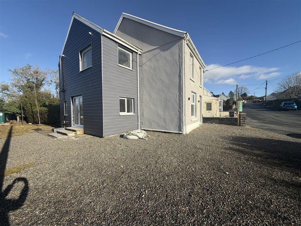 Property photo 2 of 25 Img_0068.Jpg