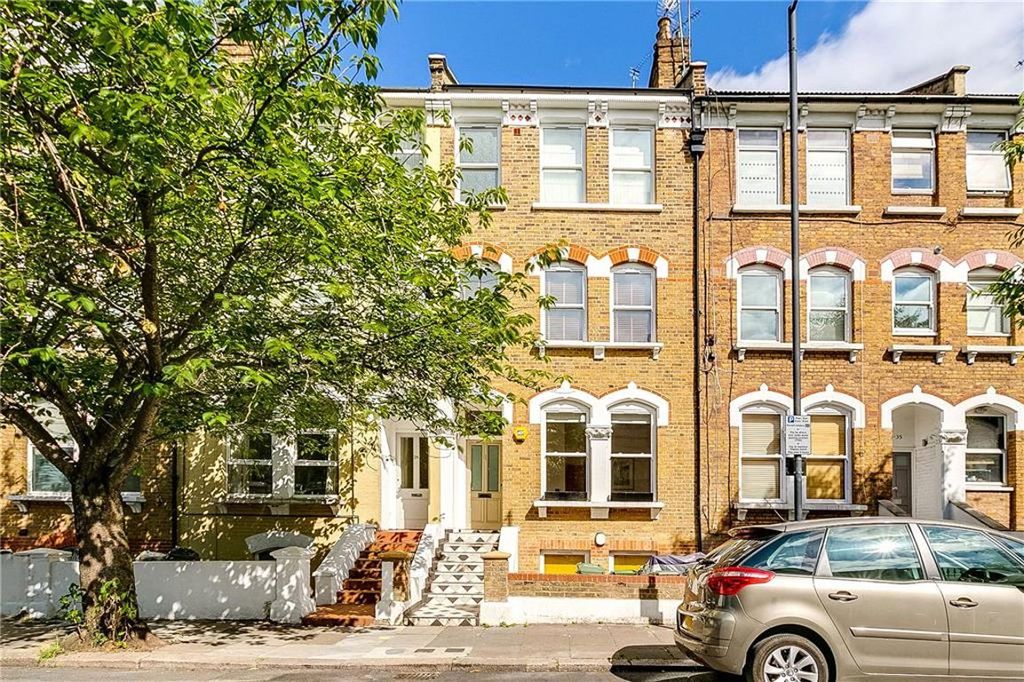 Property photo 1 of 6
