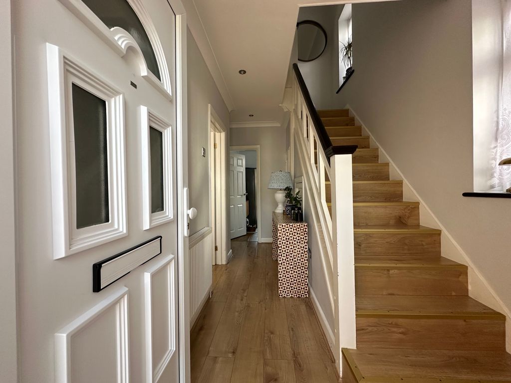 Property photo 3 of 18 Img_1465