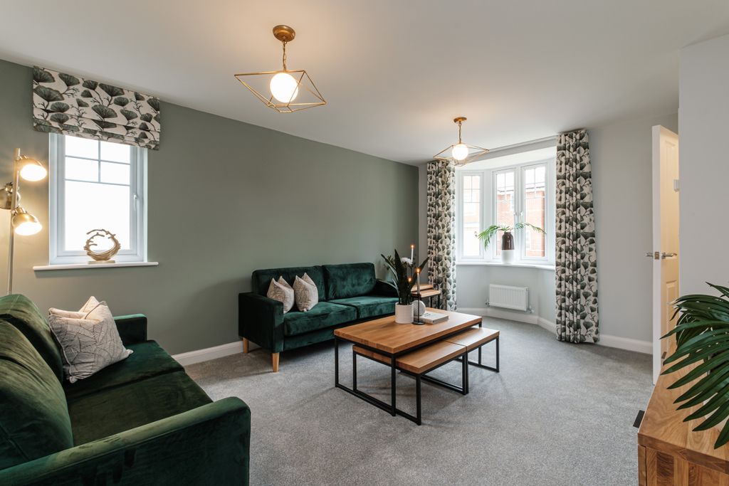 Property photo 3 of 9 Kennett Lounge