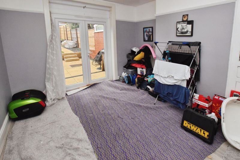 Property photo 3 of 11 Photo 1