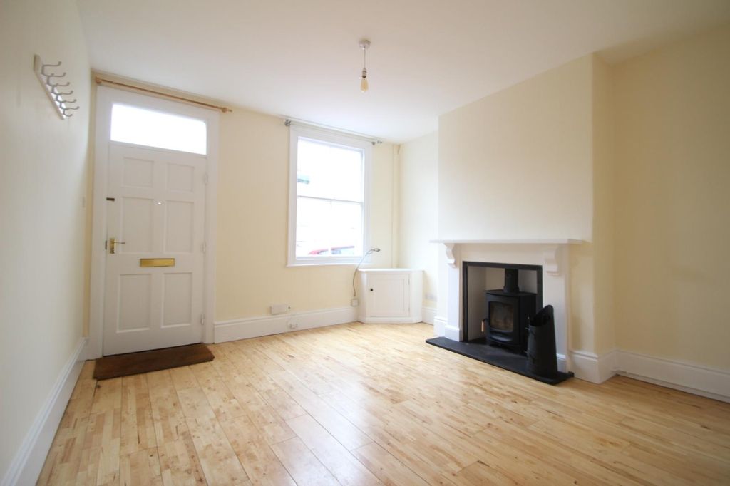 Property photo 2 of 6 Picture 2