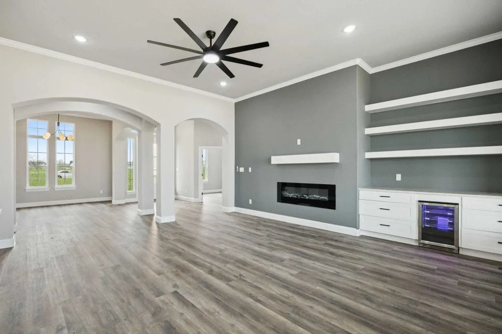 Property photo 3 of 28 <Alttext/>