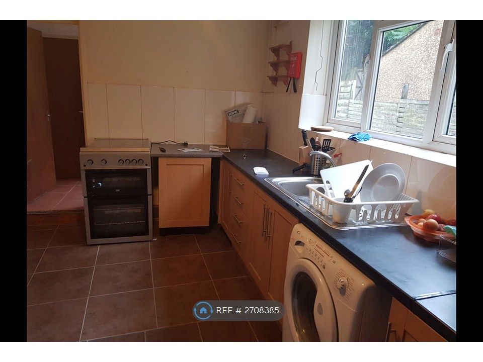 Property photo 2 of 10 Kitchen/Diner