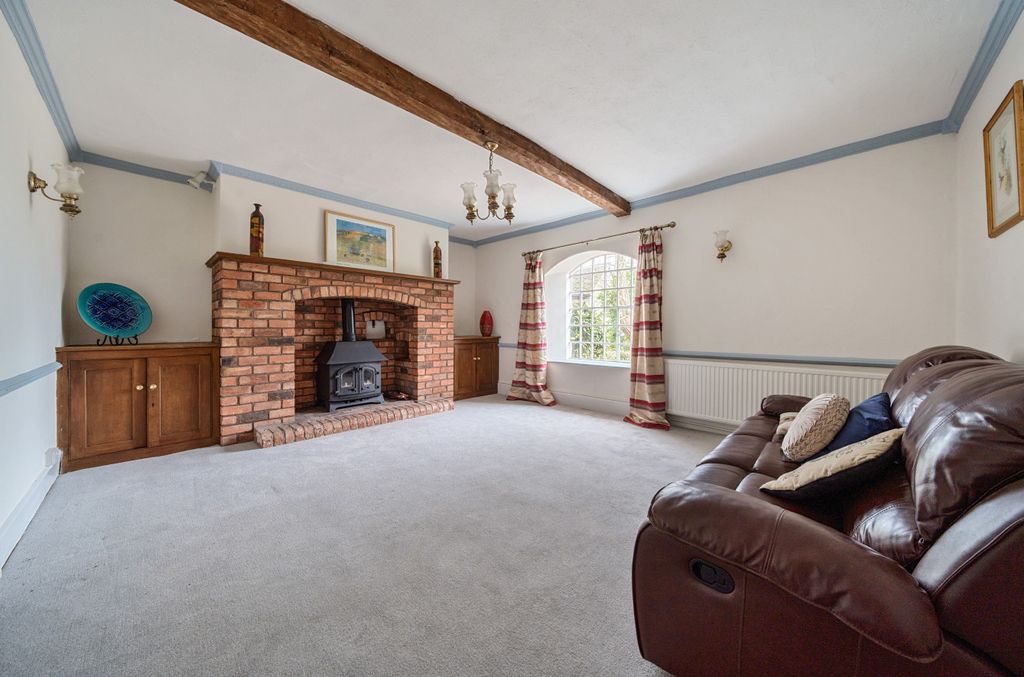 Property photo 3 of 25 Drawing Room