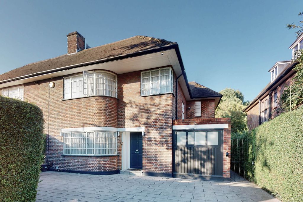 Property photo 1 of 17 Picture No. 47