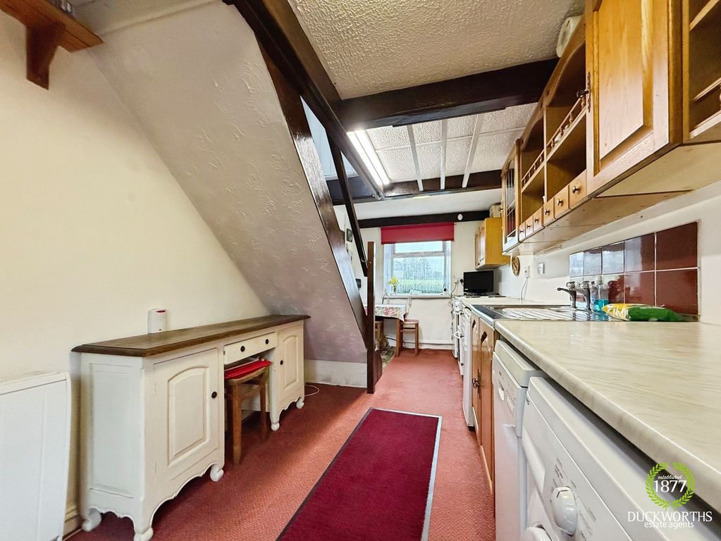 Property photo 3 of 26