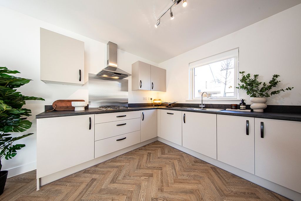 Property photo 2 of 11 Photo