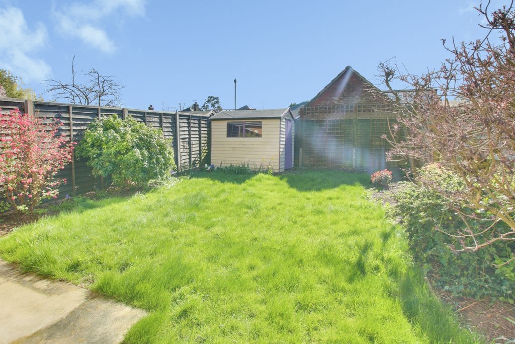 Property photo 2 of 12