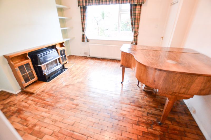 Property photo 2 of 11 Photo 11