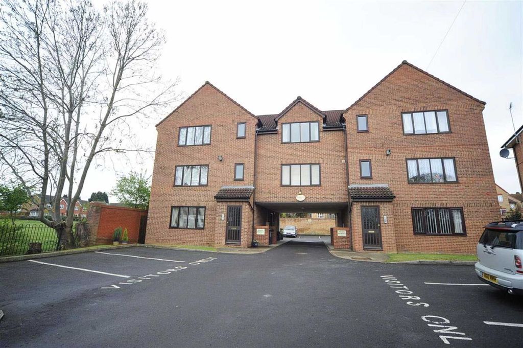 Property photo 1 of 7