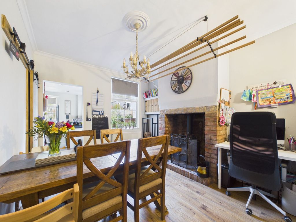 Property photo 2 of 18 Dining Room