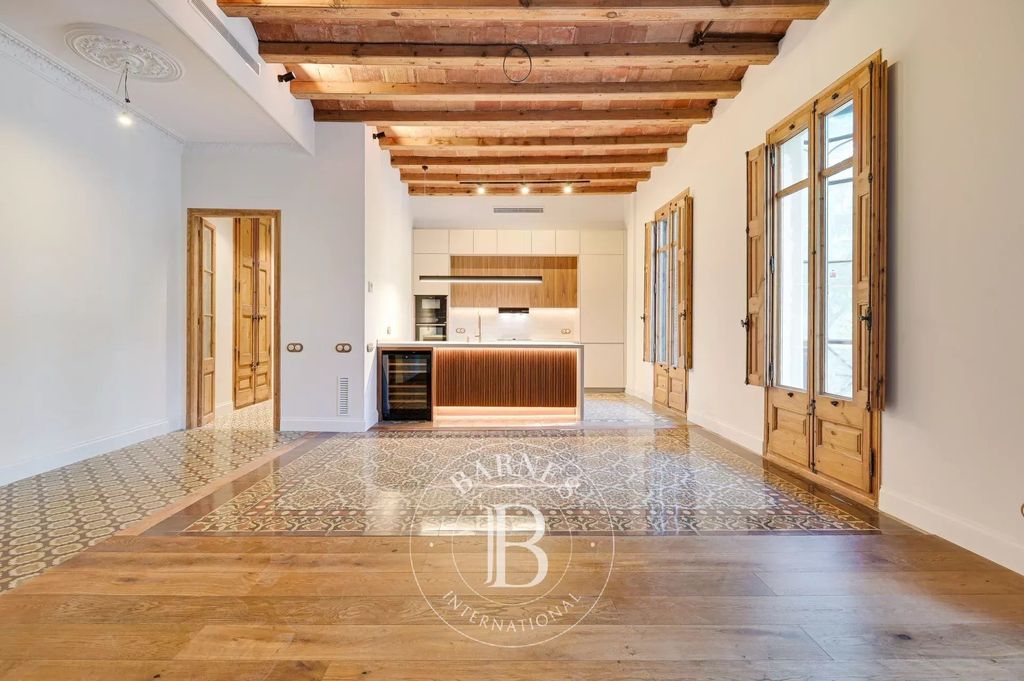 Property photo 1 of 41 The Historic Architecture Of The Eixample, Restored With Contemporary Elegance