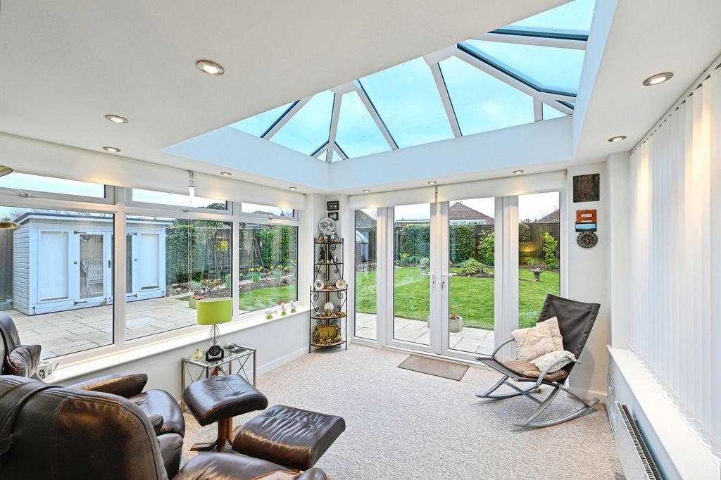 Property photo 3 of 30 Pbox-Img.Jpg