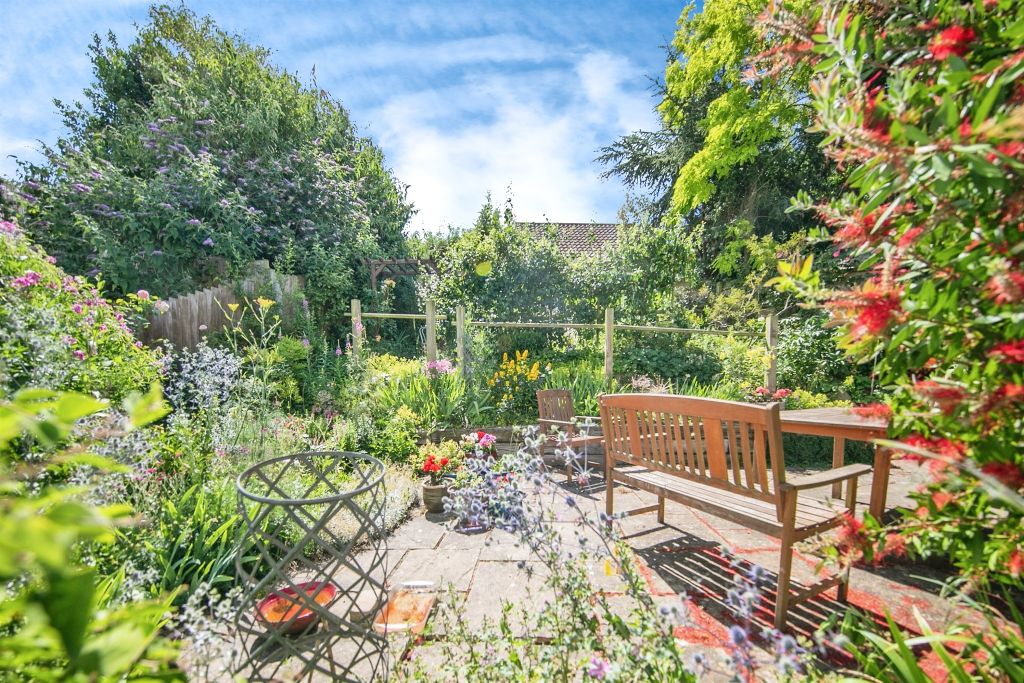 Property photo 3 of 16