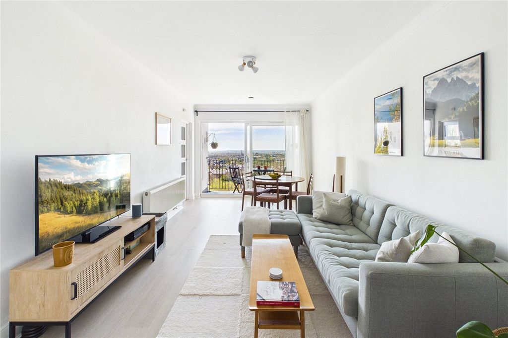 Property photo 1 of 15 Picture No. 04