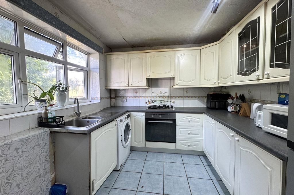 Property photo 3 of 10 Picture No. 15