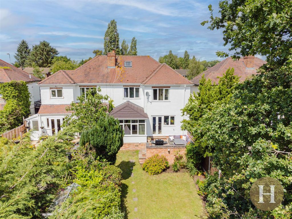 Property photo 3 of 40 Hadleigh Estate Agents-55.Jpg