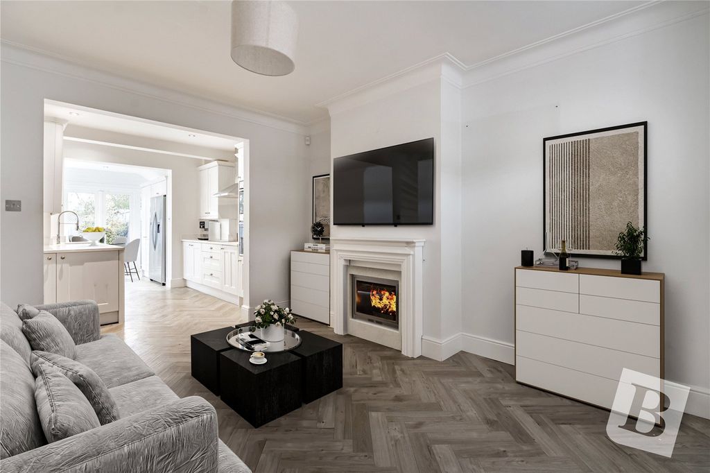 Property photo 2 of 9 Living Room