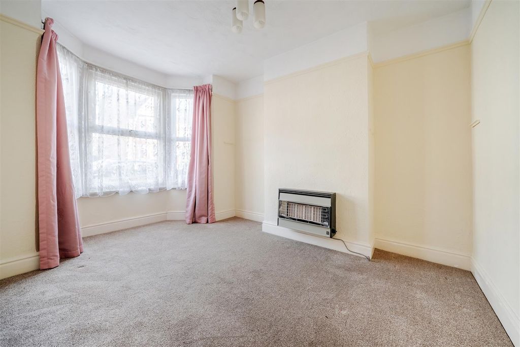 Property photo 2 of 12 Sitting Room.Jpg