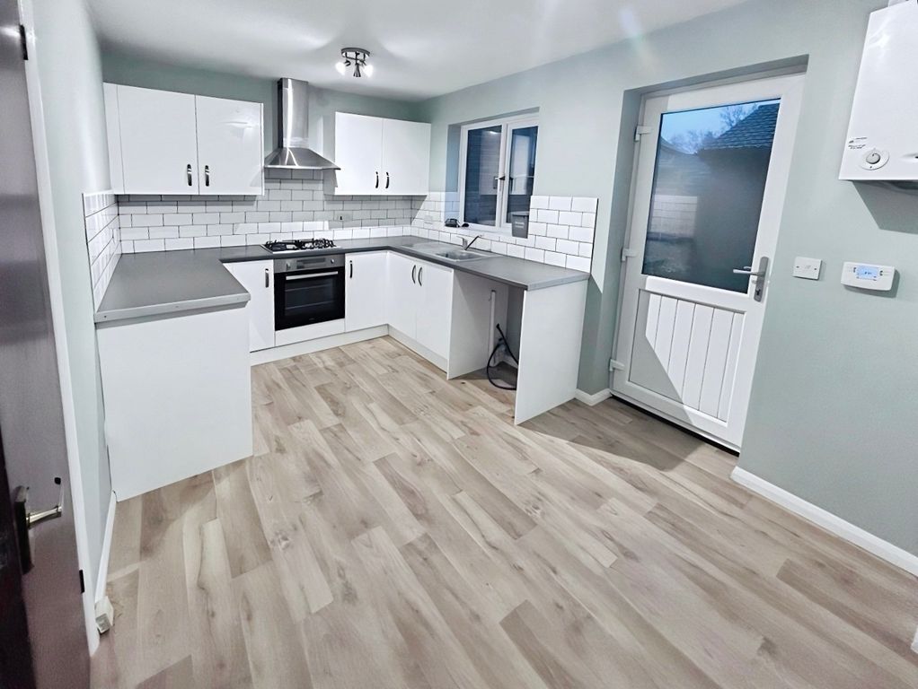 Property photo 2 of 8 Pbox-Img.Jpg