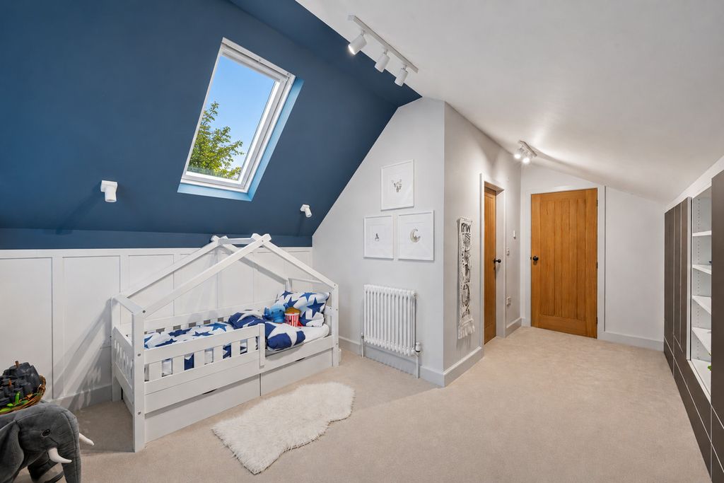 Additional image 34 of 7 bed detached house for saleAlwoodley Lane, Alwoodley, Leeds LS17