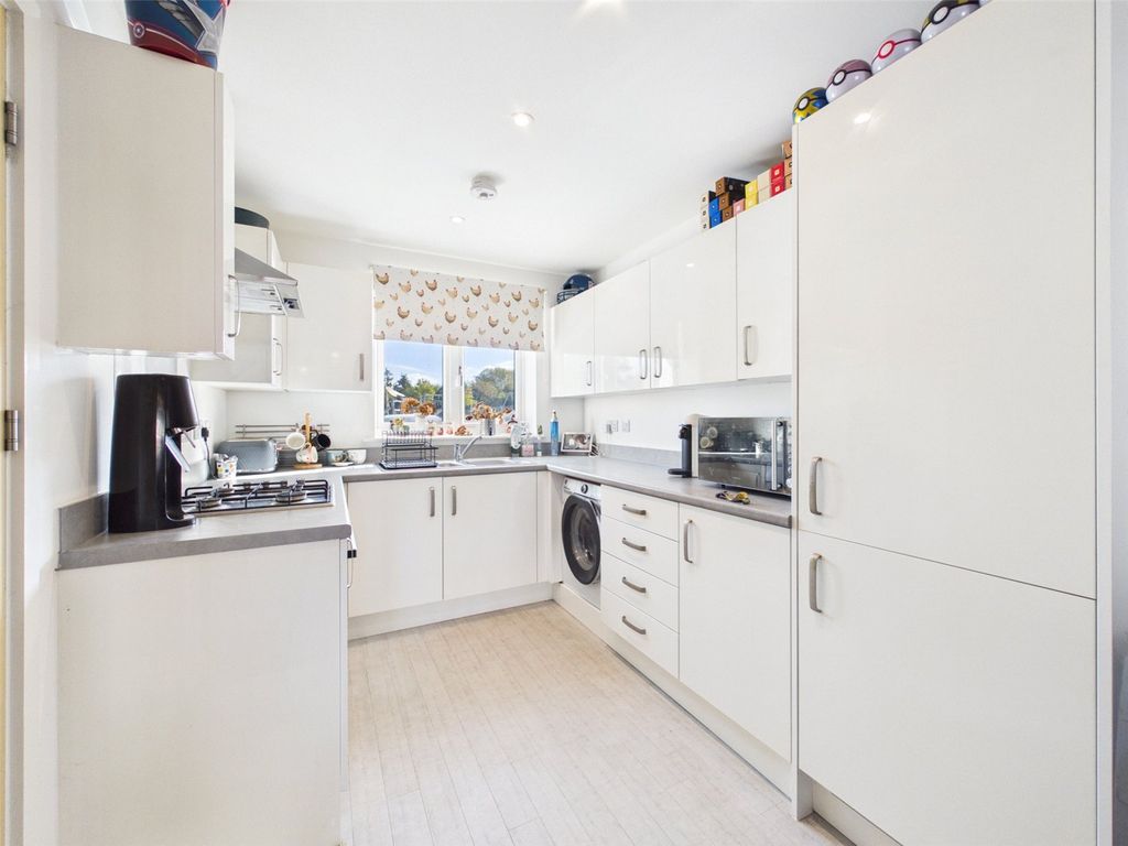 Property photo 2 of 12 Picture No. 04