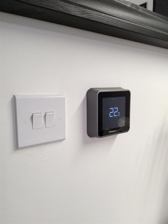 Property photo 3 of 22 9234.Jpg