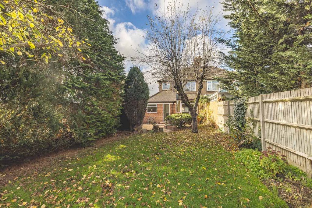 Property photo 2 of 22