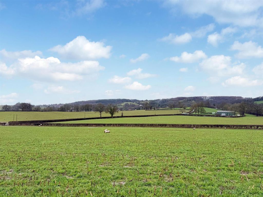 Property photo 2 of 18 20260209_135832093_Iosdp.Jpg