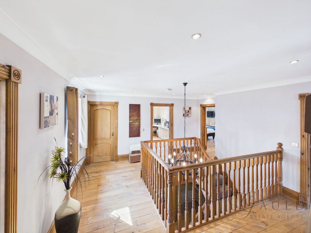 Property photo 3 of 55