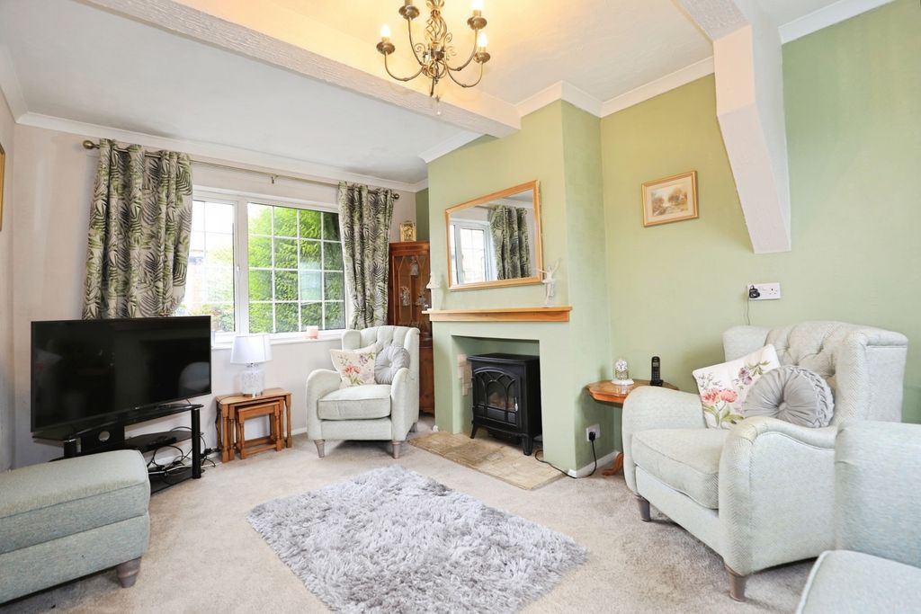 Property photo 2 of 20 Pbox-Img.Jpg