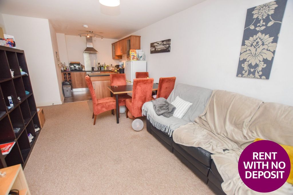 Property photo 3 of 13 Picture No. 30