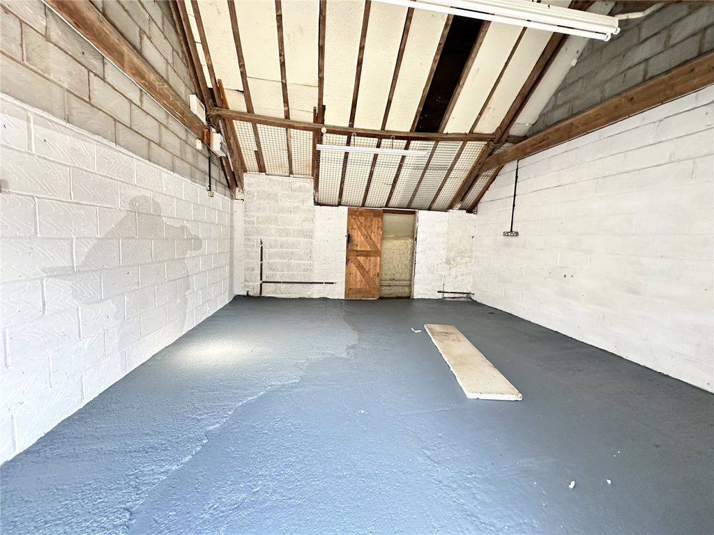 Property photo 2 of 4 Picture No. 02