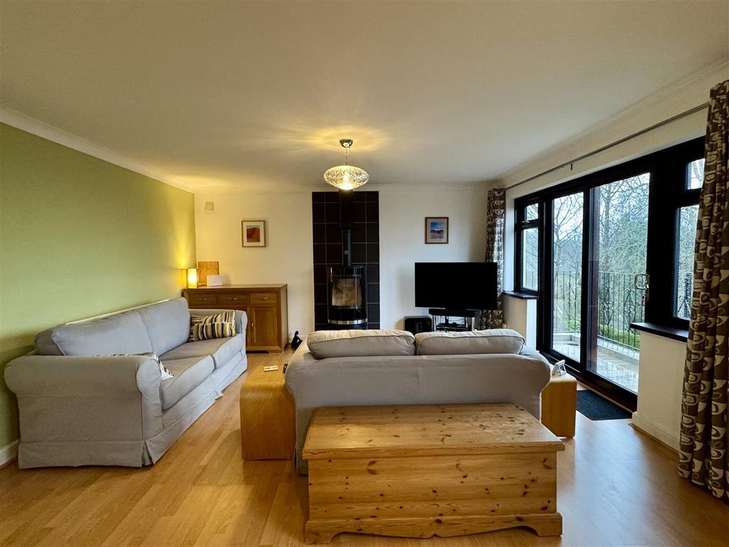 Property photo 3 of 31 Open Plan Living Dining Room