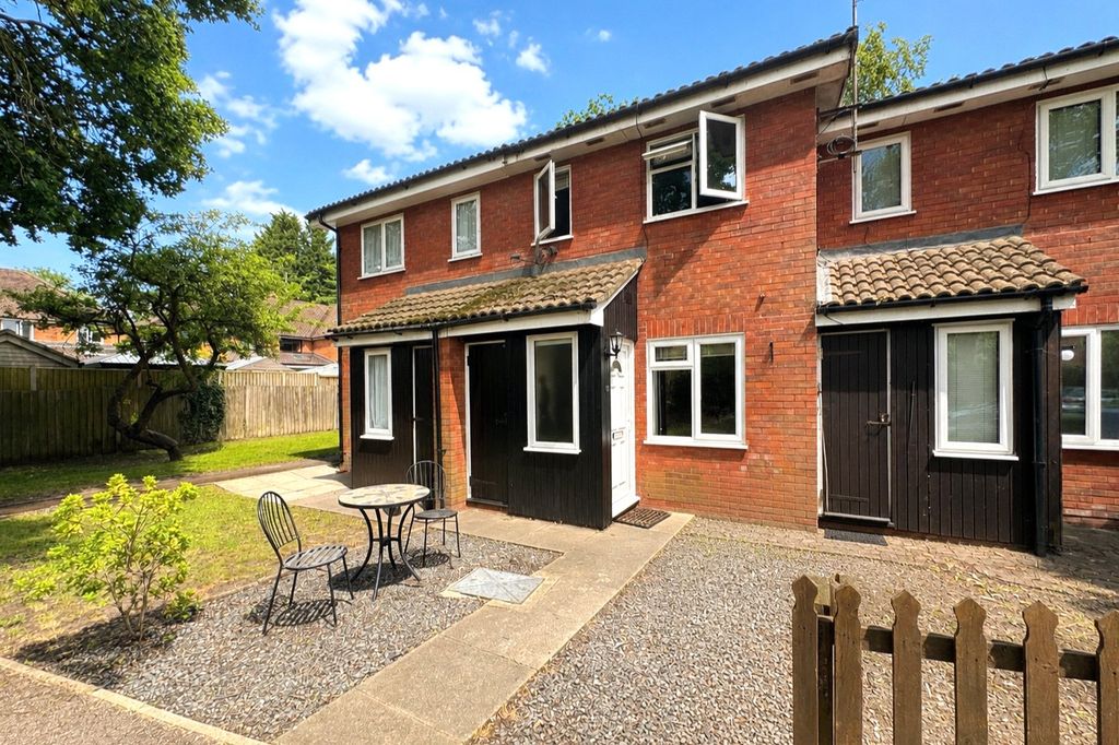 Property photo 1 of 7 Picture No. 11