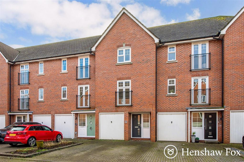 Property photo 1 of 19 D8B_0552 - Copy.Jpg