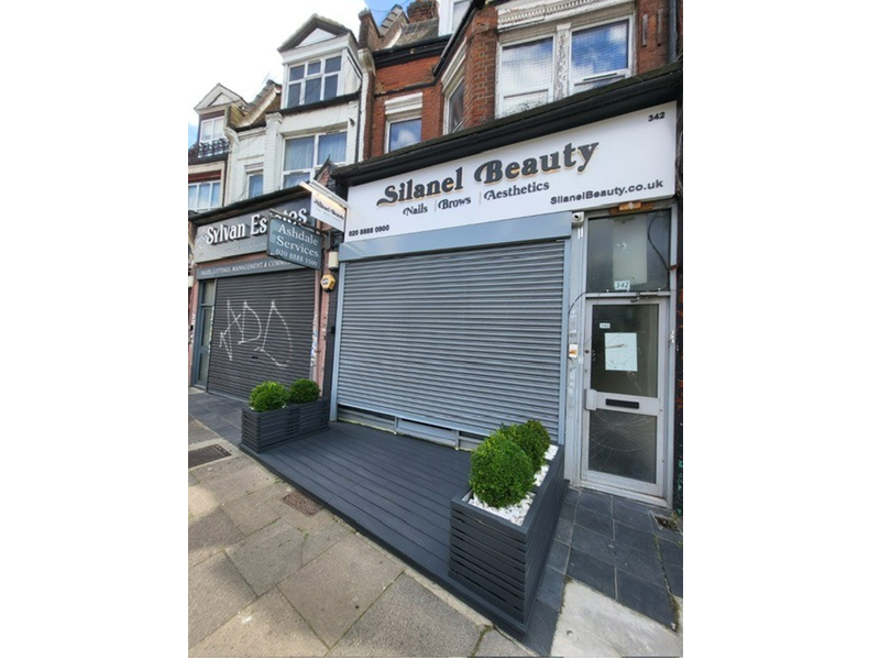 Property photo 1 of 7