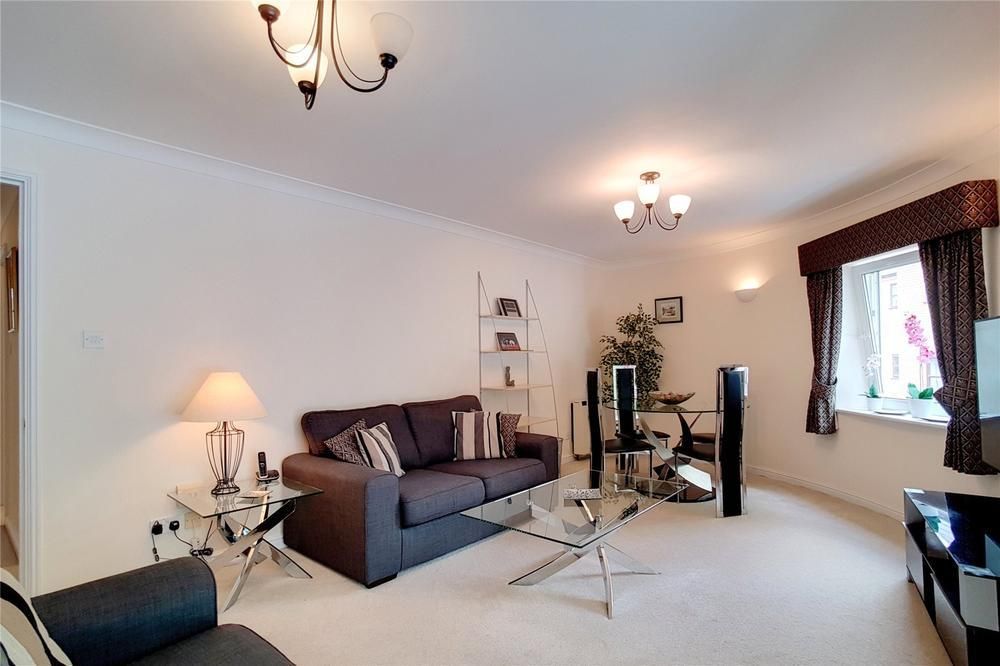 Property photo 1 of 7 01-1.Jpg