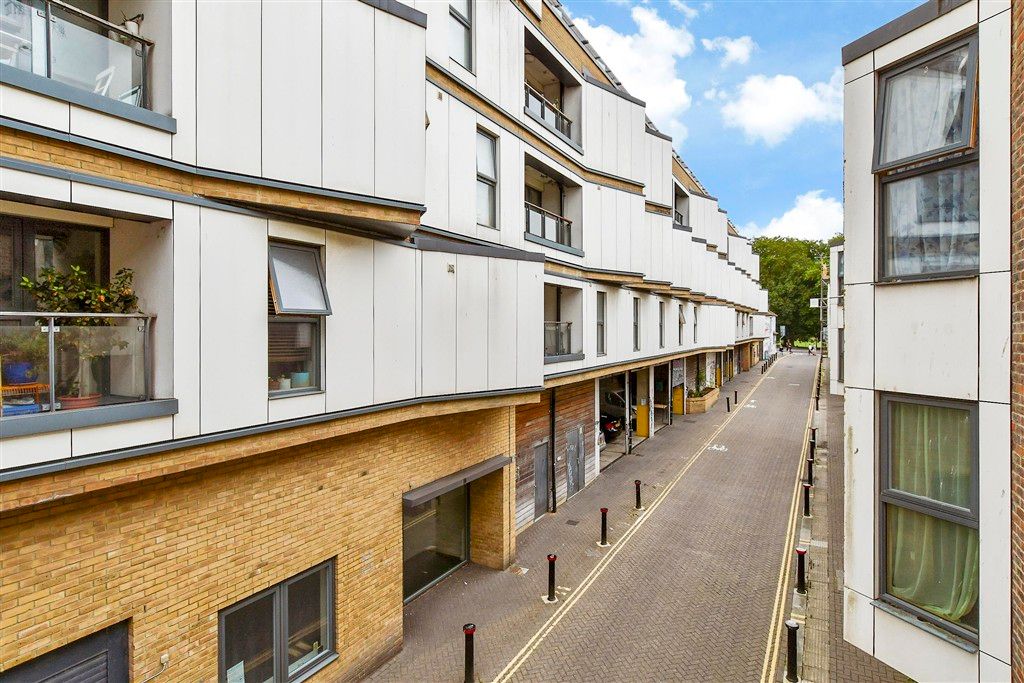 Property photo 1 of 8 External (Web)